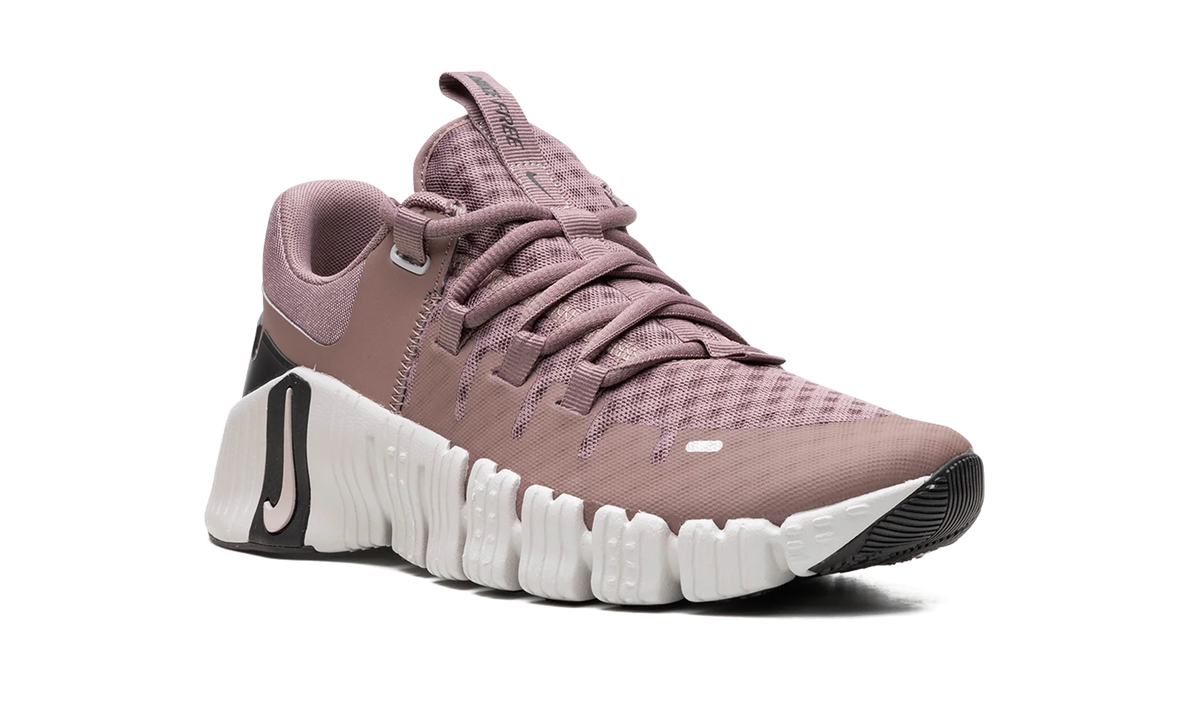 Free Metcon 5 WMNS"Smokey Muave" DV3950 201