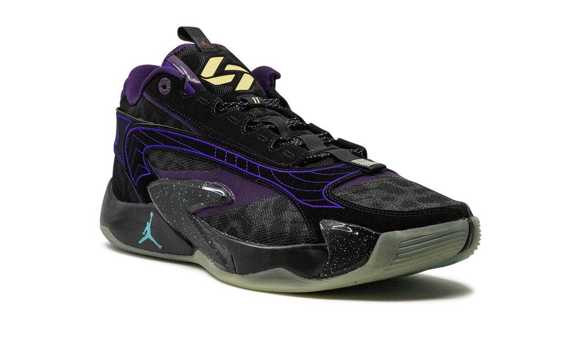 Luka 2 "Space Hunter" DX8733 001