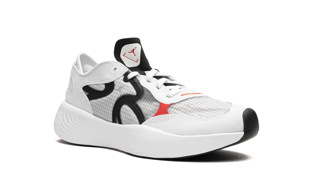 Delta 3 Low "White" DN2647 160
