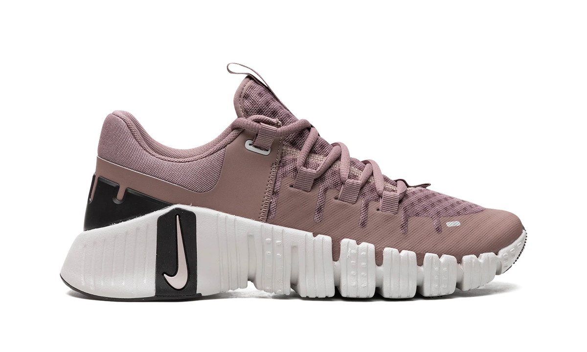 Free Metcon 5 WMNS"Smokey Muave" DV3950 201