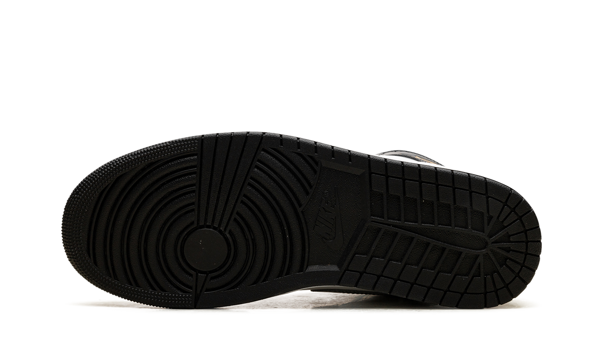 1 Mid SE "Black Patent" HV0789 010