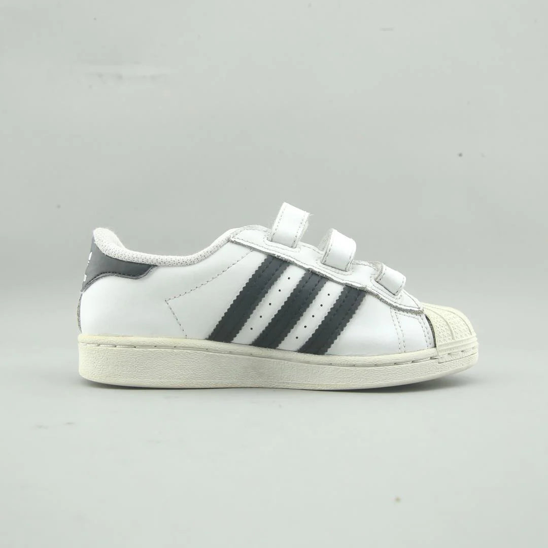 SUPERSTAR