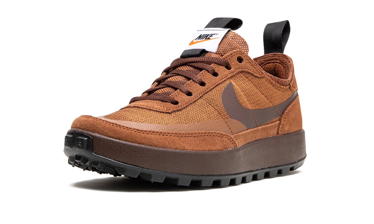 GENERAL PURPOSE SHOE WMNS"Tom Sachs - Field Brown" DA6672 201