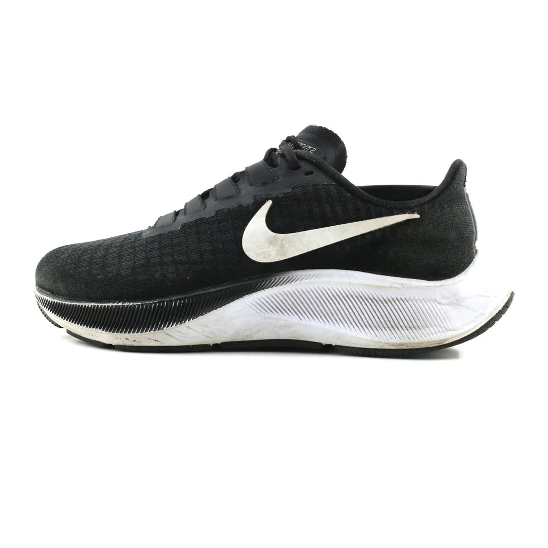 AIR ZOOM PEGASUS 37