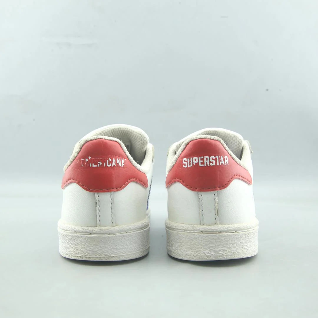 SUPERSTAR