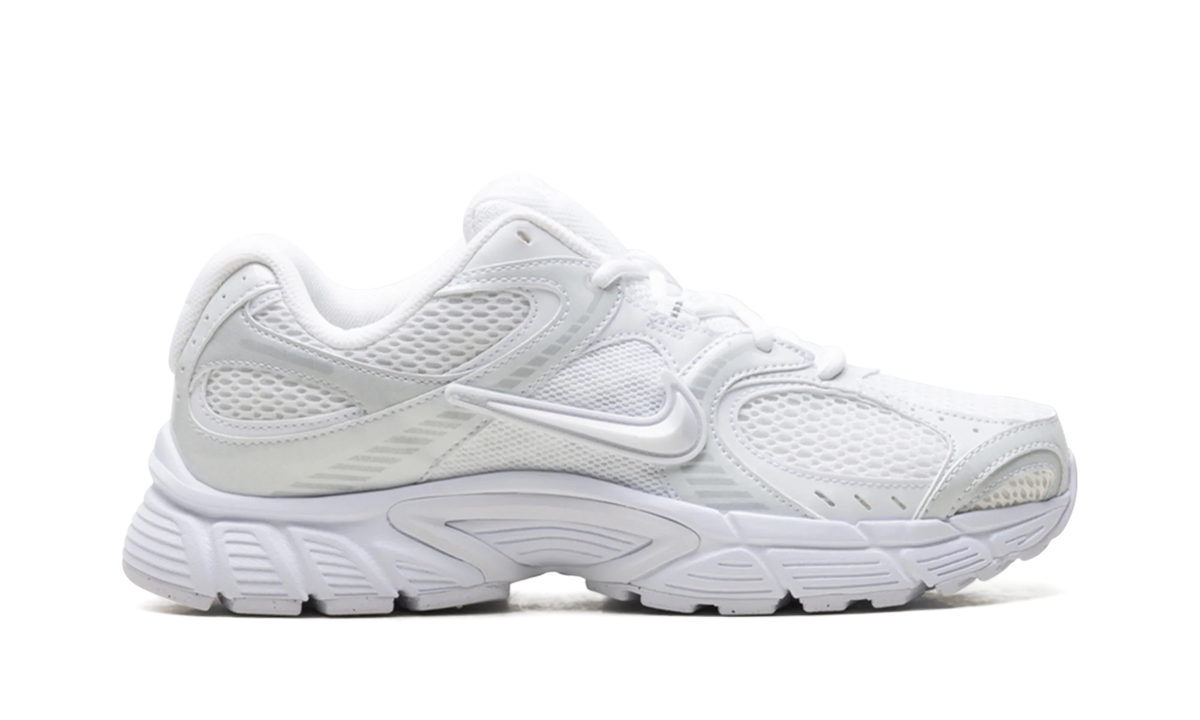 V5 RNR WMNS"White Black Metallic Silver" HQ7901 101