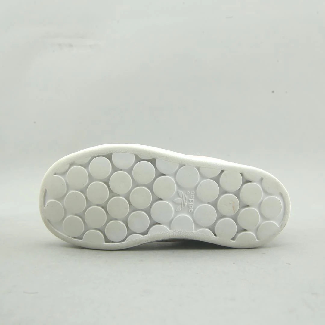 STAN SMITH