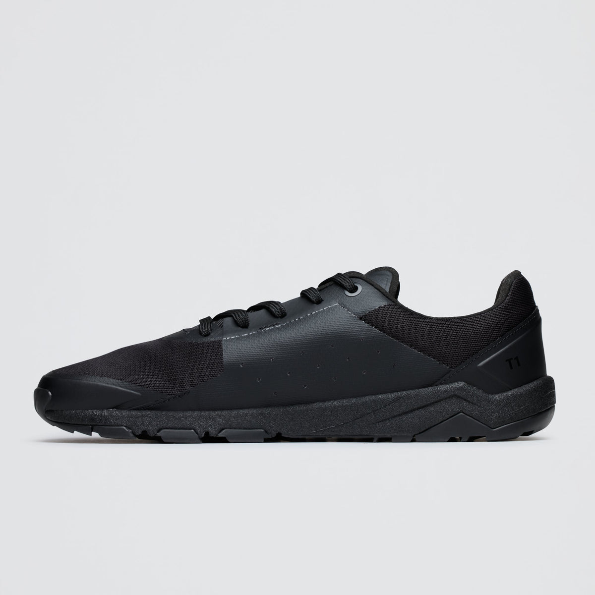 Women's Yama T1 in Triple Black