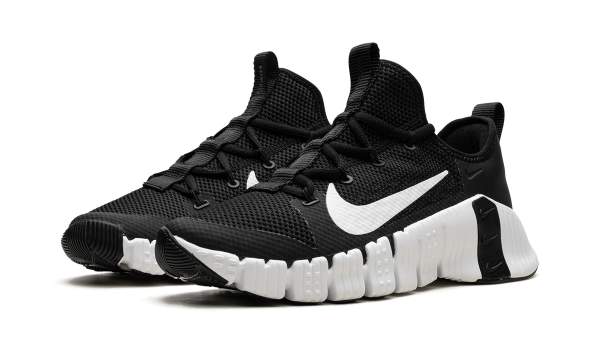 FREE METCON 3 WMNS"Black/ White" CJ6314 010