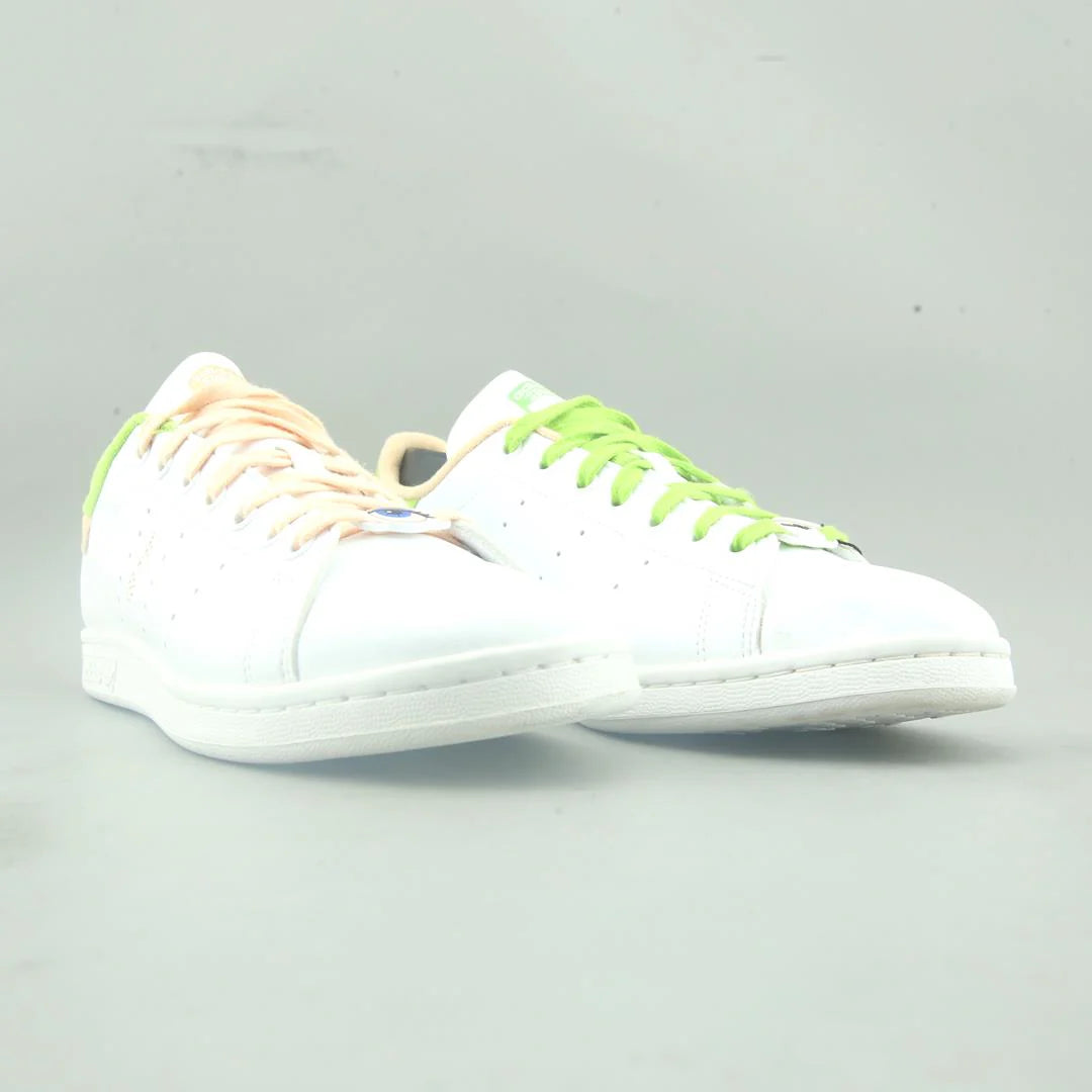 STAN SMITH