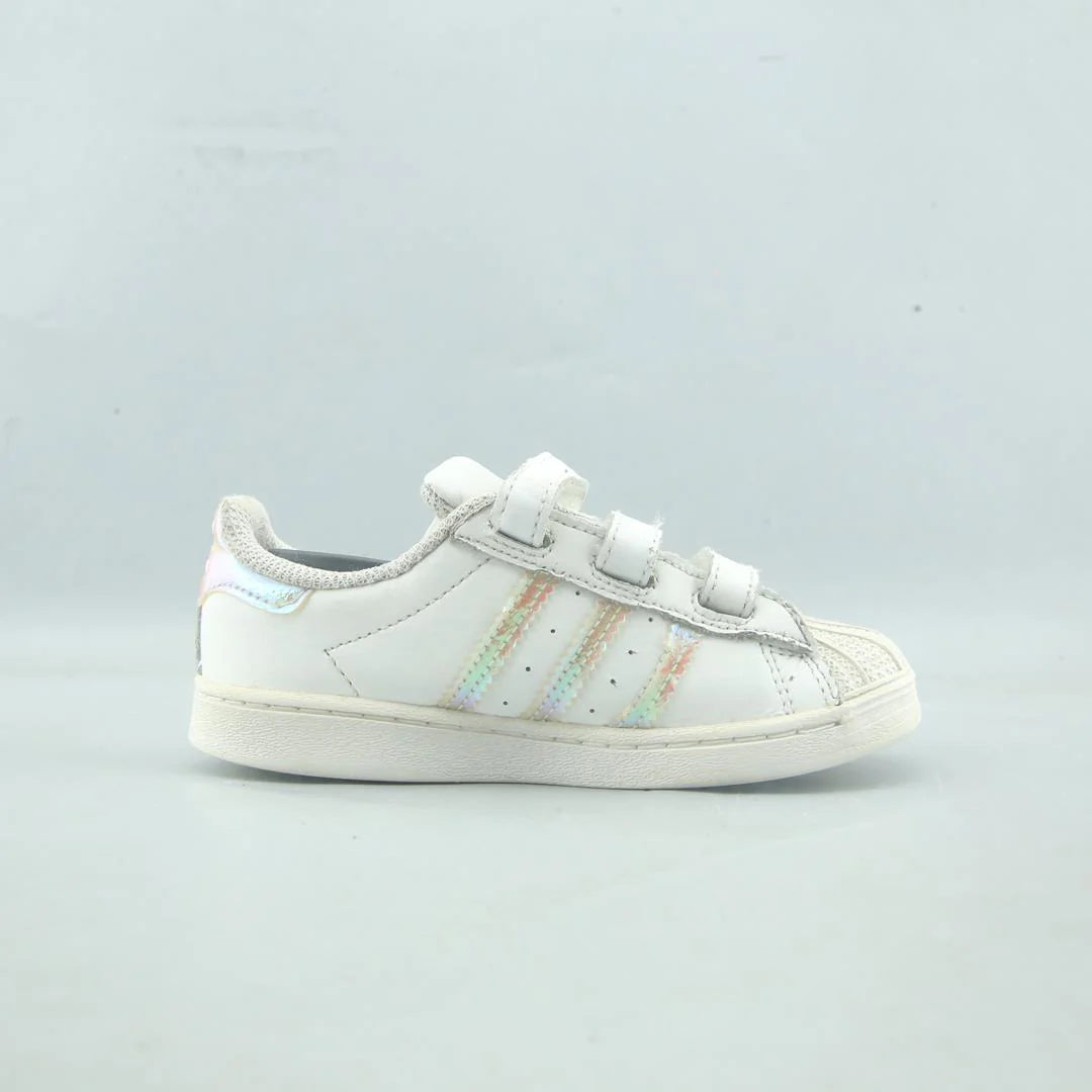 SUPERSTAR
