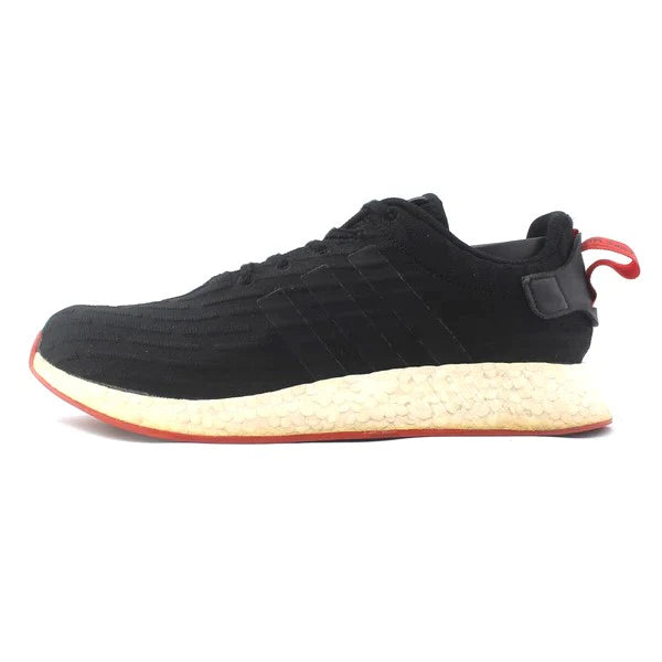NMD R2