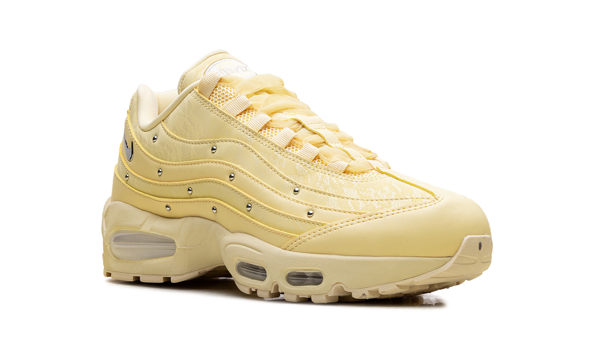 Air Max 95 WMNS"Soft Yellow Silver Studded" IQ3444 722