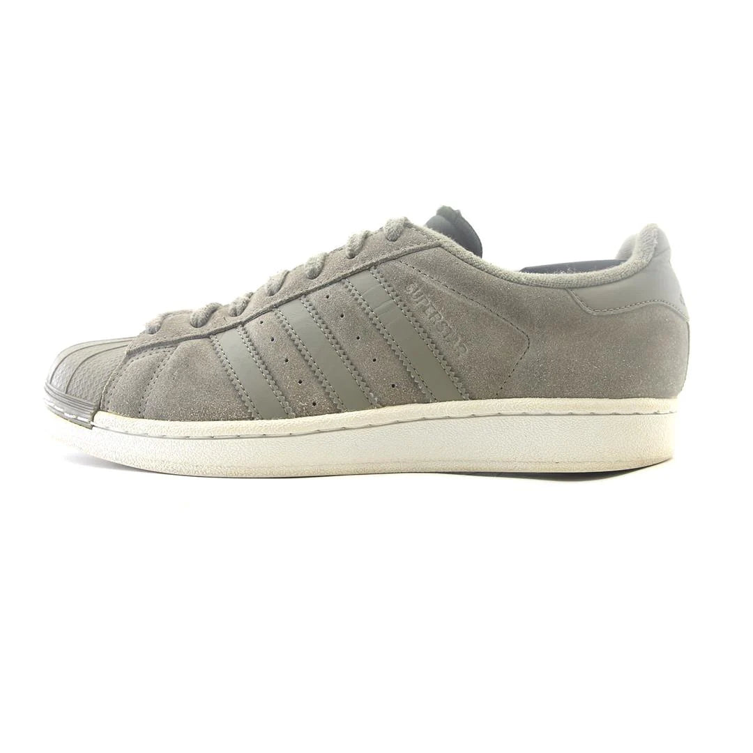 SUPERSTAR