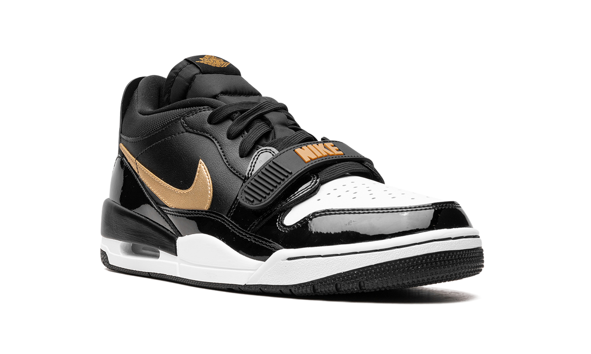 Legacy 312 Low "Black Metallic Gold" CD7069 071
