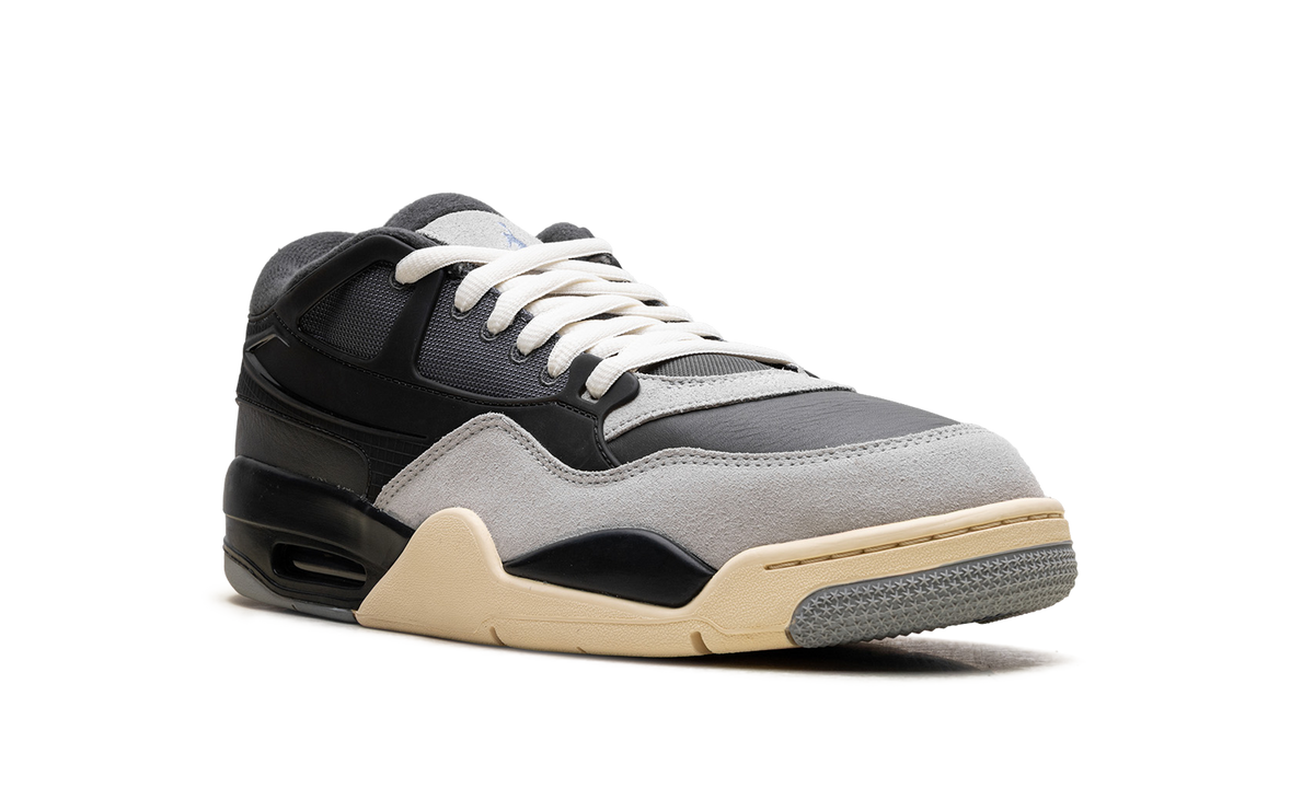 4 RM "Iron Grey" FQ7939 002